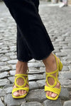 Jaune
